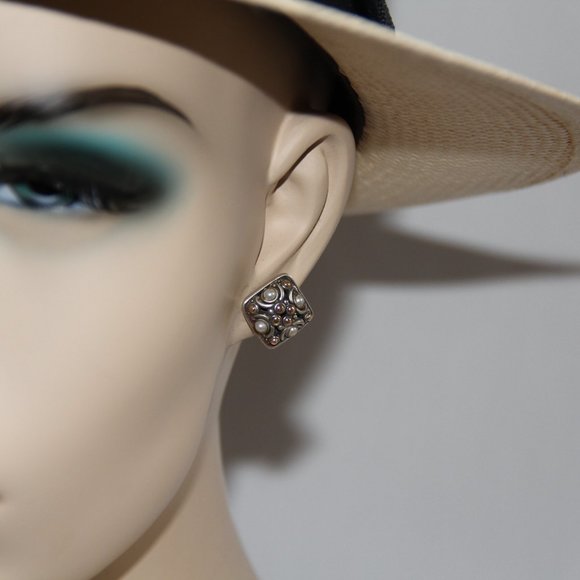 John Hardy Jaisalmer 18k Gold Sterling Silver Pearl Dot Square Earrings. RARE - Picture 11 of 12